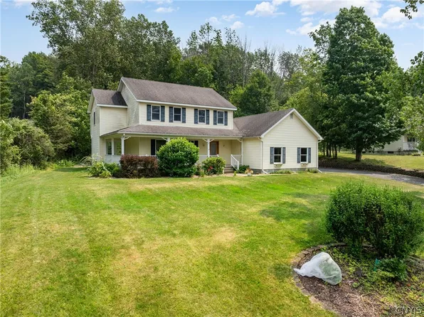 1 Butternut Rd, New Hartford, NY 13413