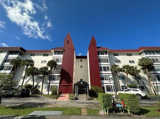 4851 NW 21st St APT 312, Lauderhill, FL 33313