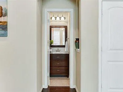 1816 Woodlawn Trl — Photo 16
