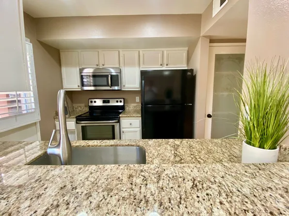 27466 Country Glen Rd, Agoura Hills, CA 91301