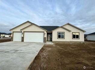 925 Q St SW, Quincy, WA 98848