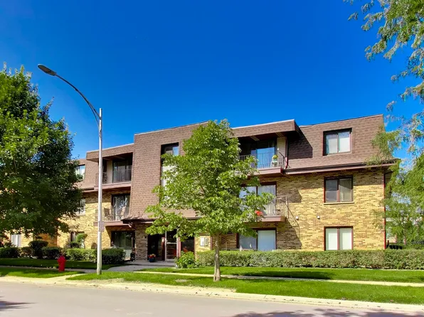 10820 Kilpatrick Ave APT 3NW, Oak Lawn, IL 60453