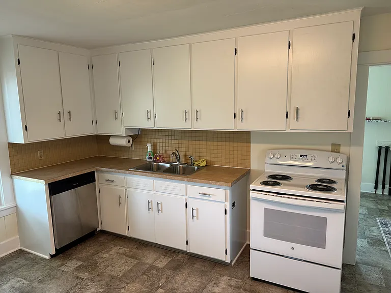 4161 Akron Rd — Photo 7