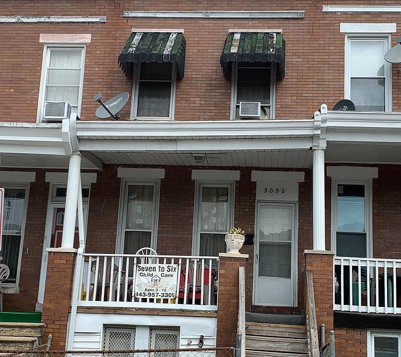 2nd image of 3052 Brighton St