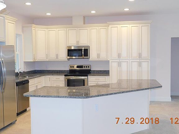 3rd image of 35 Pineland Ln