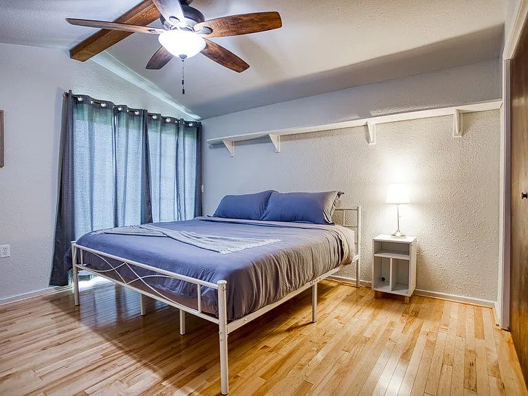 805 Ester Dr — Photo 22