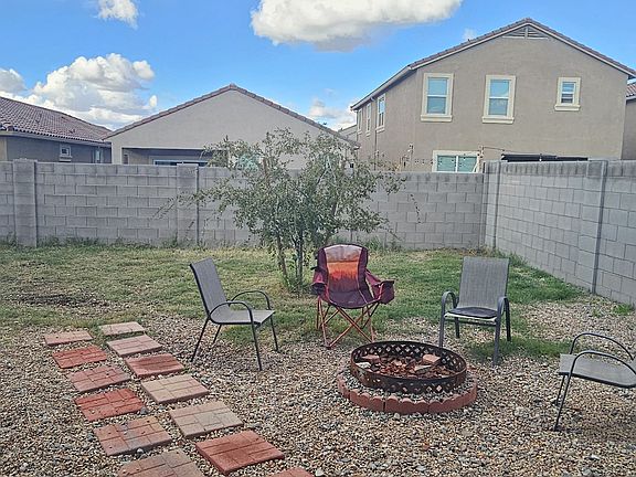 5th image of 35444 W San Alvarez Ave