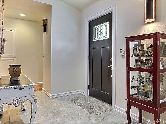 2nd image of 12424 Aqueduct Dr E