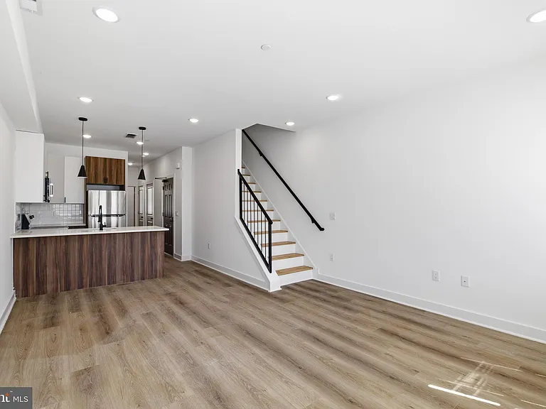 2532 N 11th St #2 — Photo 1