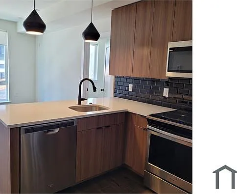1836 E York St #203 — Photo 7