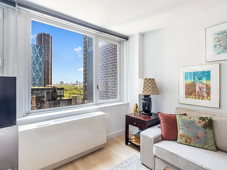 322 W 57th St #29L — Photo 7