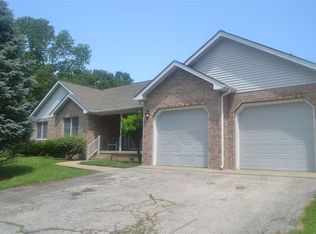 5080 W Gifford Rd, Bloomington, IN 47403