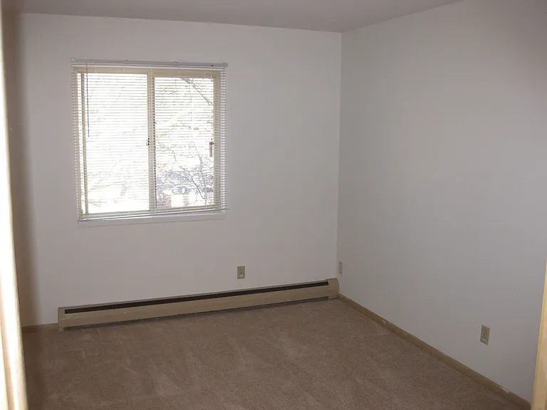 2114 Allen Blvd — Photo 34