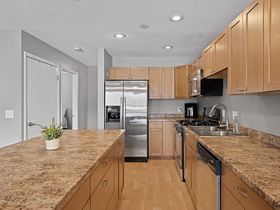 1st image of 3600 Avon Ct