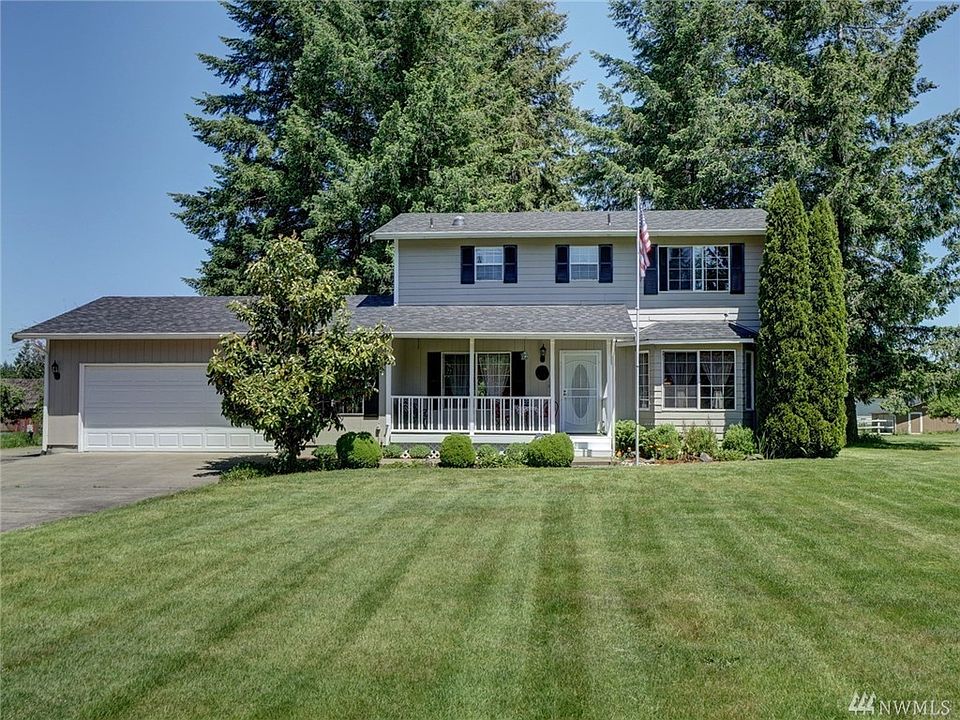 1st image of 3228 26th Ave NE