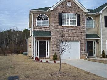 1st image of 165 Creekwood Dr