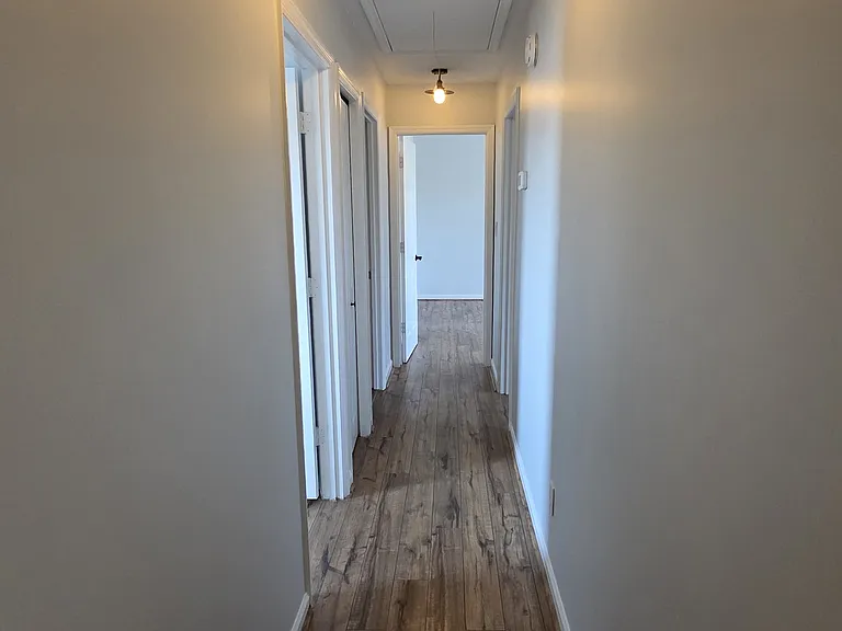 736 Lori Ln — Photo 14