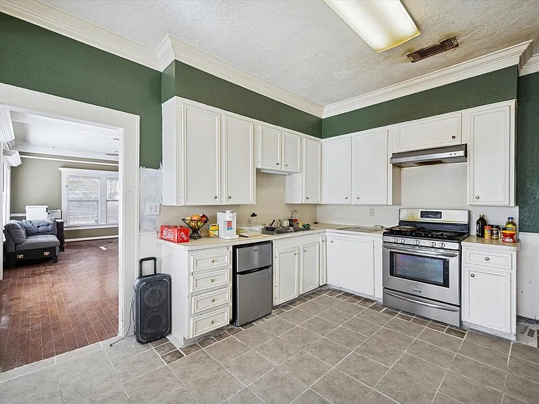 1450 Mesquite St — Photo 10