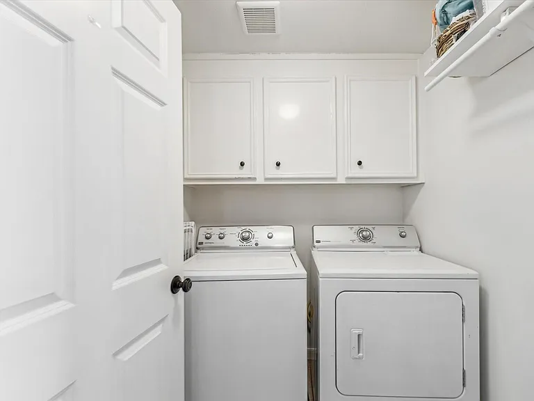 920 Cohn St — Photo 21