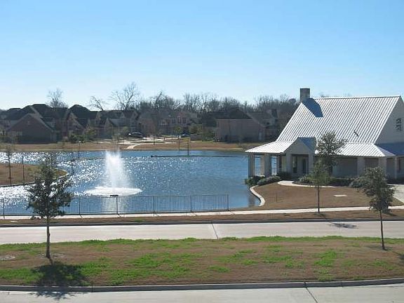 2nd image of 21003 Silver Chase Ln