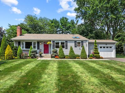35 Simsbury Manor Drive, Weatogue, CT, 06089