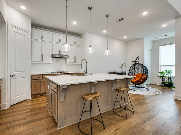 3012 Eccleston St — Photo 8
