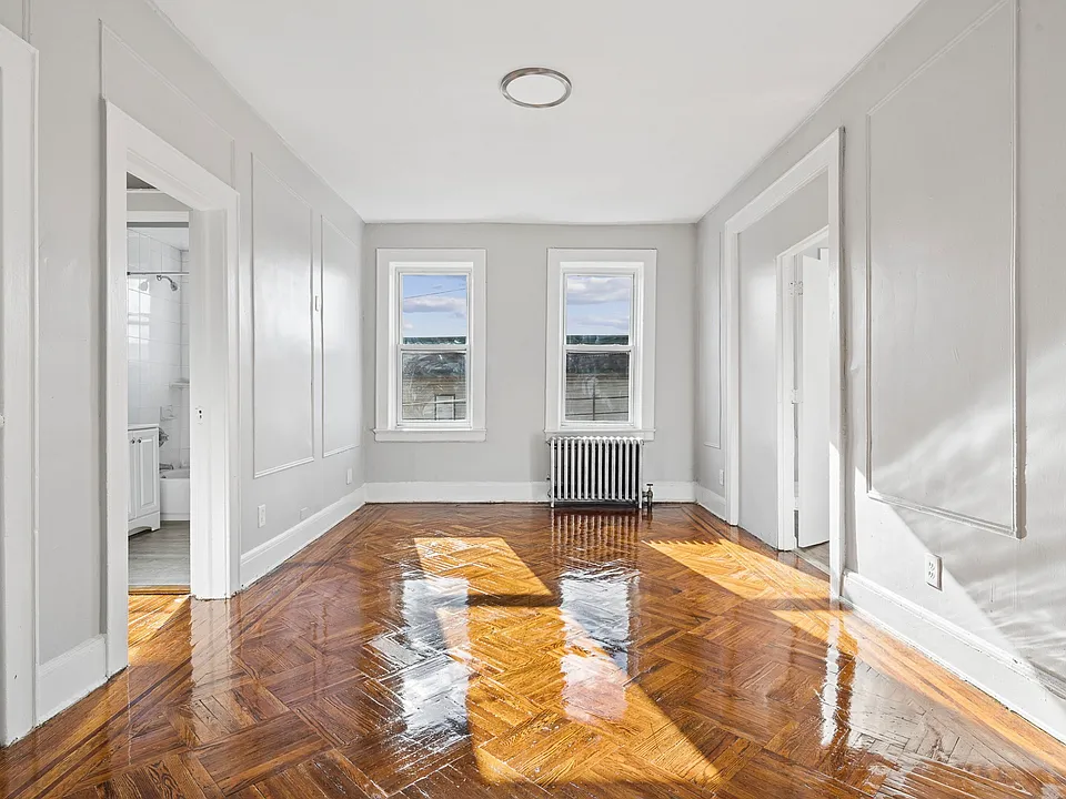 90 Miller St #5