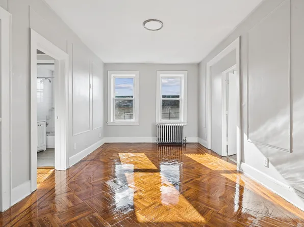 90 Miller St APT 5, Vauxhall, NJ 07088