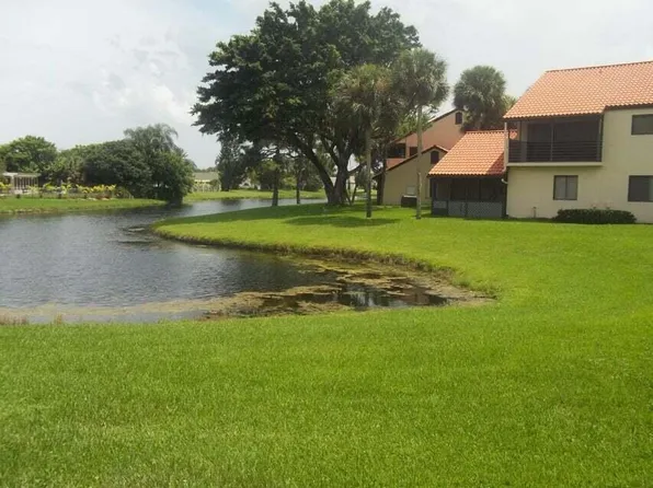 3 Via De Casas Sur #101, Boynton Beach, FL 33426