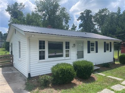 919 Franklin St, Thomasville, NC, 27360