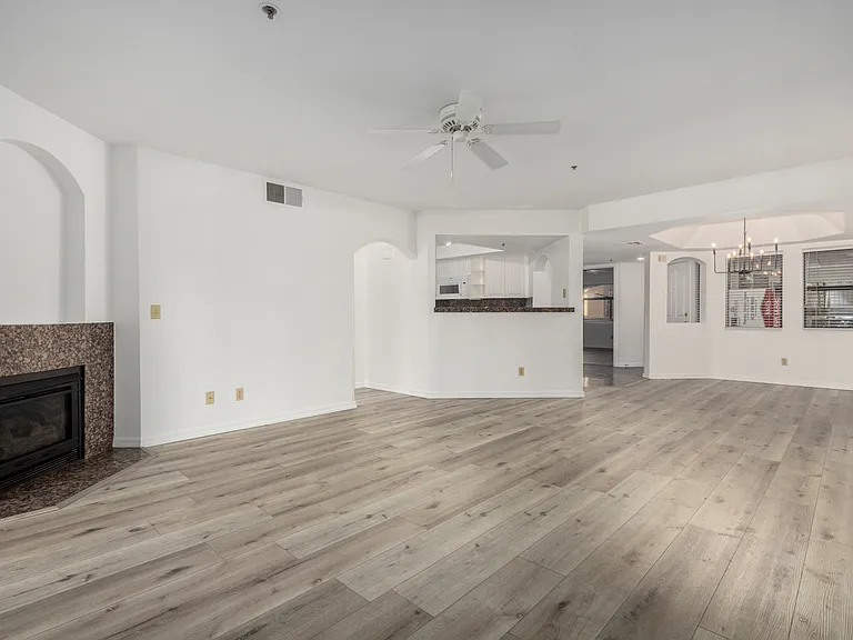 5104 N 32nd St #225 — Photo 5