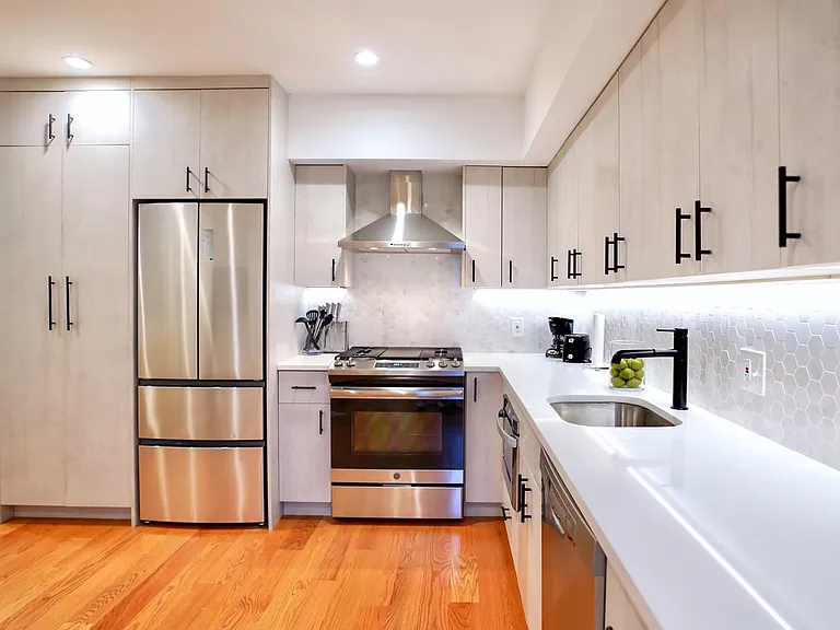 1823 Kalorama Rd NW #E — Photo 3