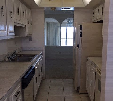 4th image of 1049 Rockledge Dr APT 503B