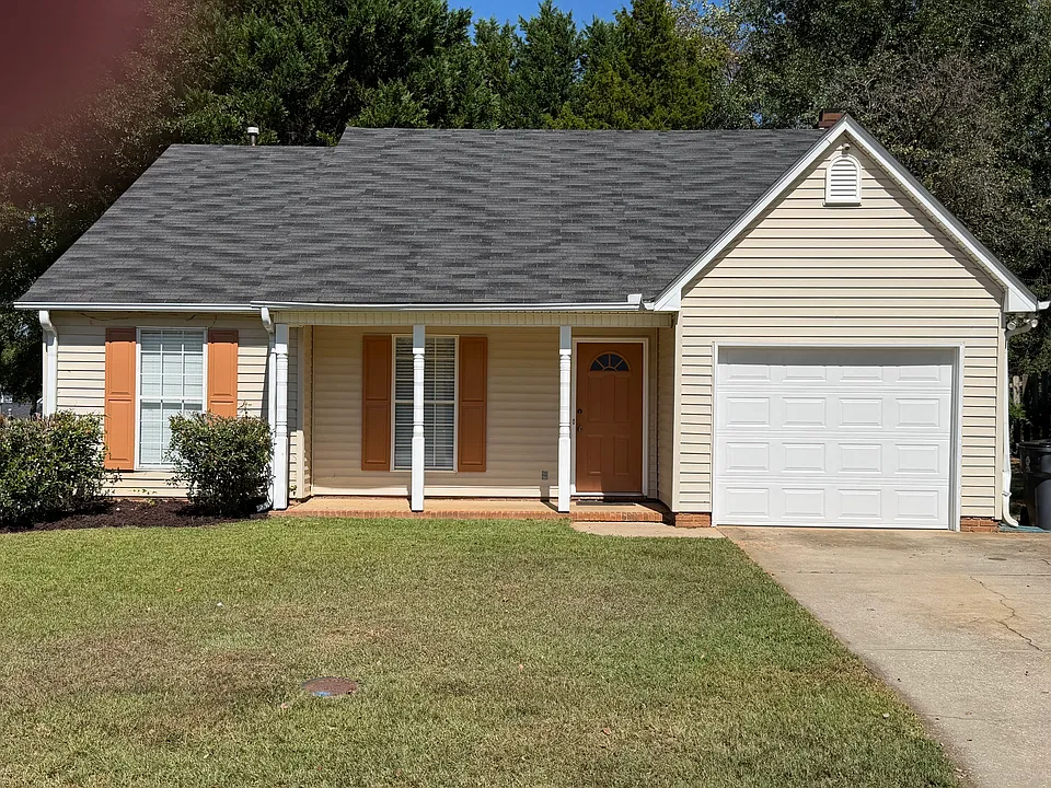 124 W Long Creek Ct