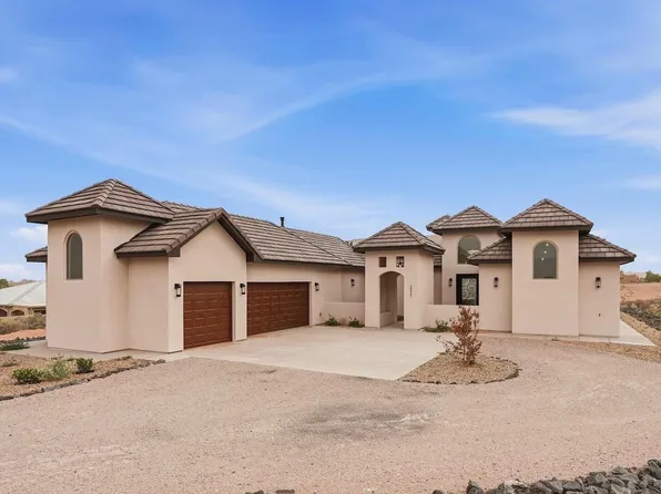 2021 Santa Ana Rd NE, Rio Rancho, NM 87144