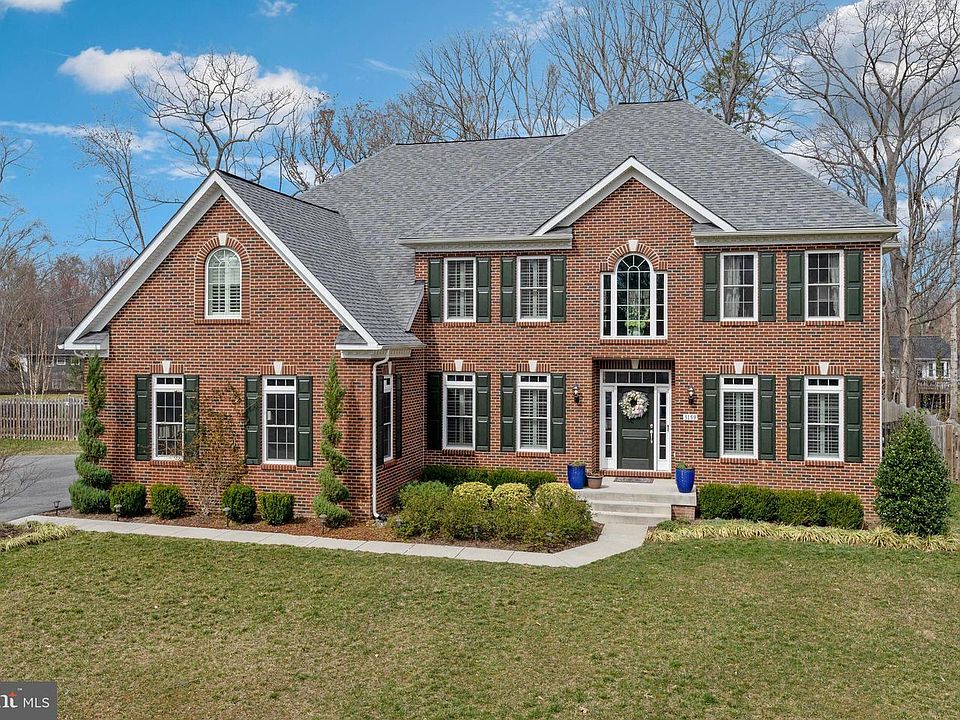 1st image of 3159 Woodland Ln