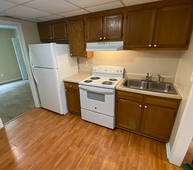 900 N Barton St #2 — Photo 5
