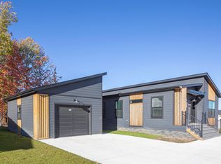 2079 Vista View Dr, Traverse City, MI 49686