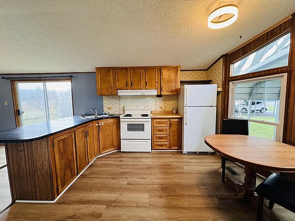 5th image of 851 Mobile Blvd #4