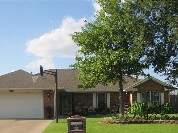 3rd image of 141 Calhoon St