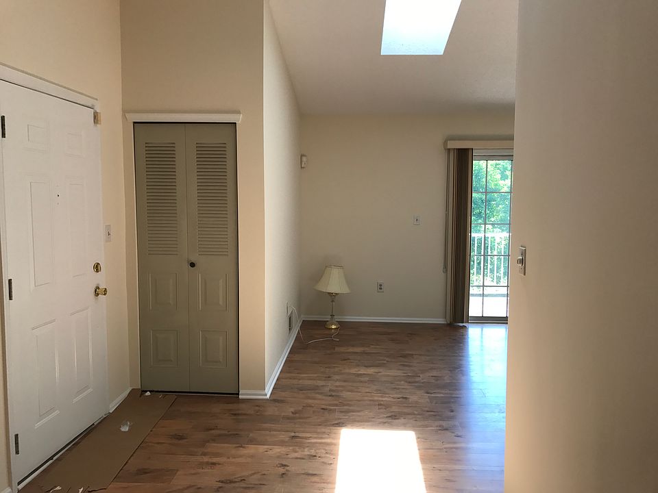 Main Door Entrance & Living Room