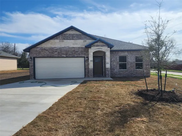 3200 Purington Ave, Fort Worth, TX 76103