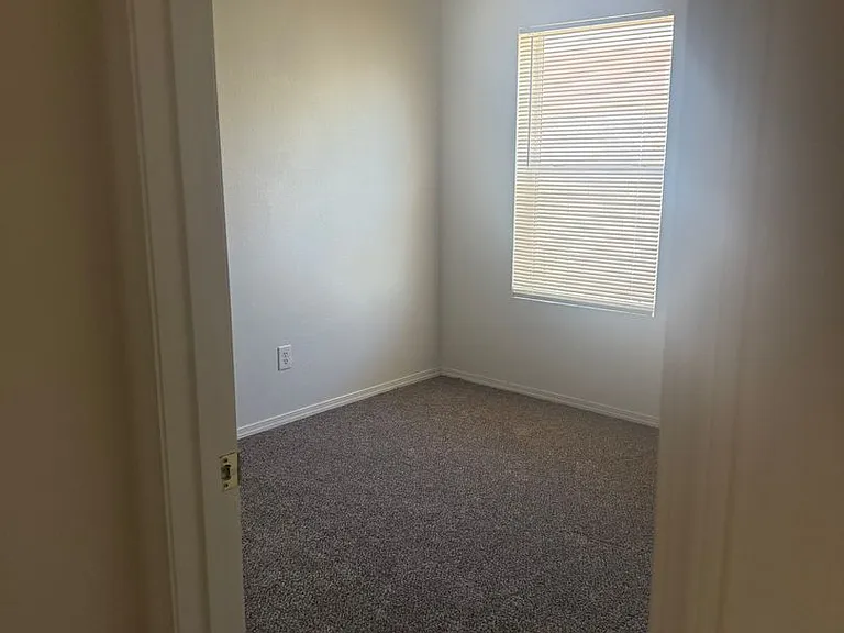 3716 Rancher Loop NE — Photo 14