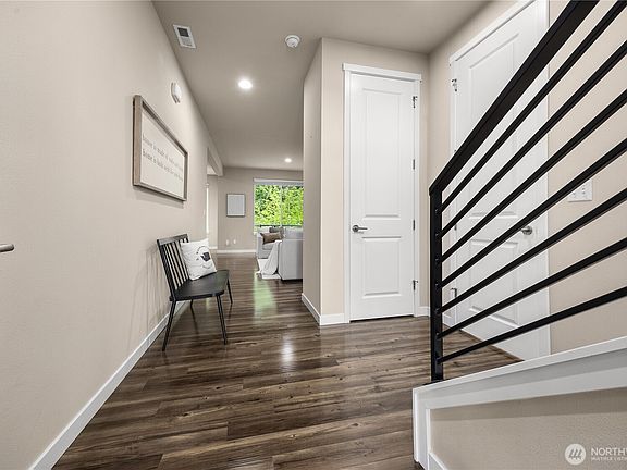 4th image of 12973 166th Avenue SE