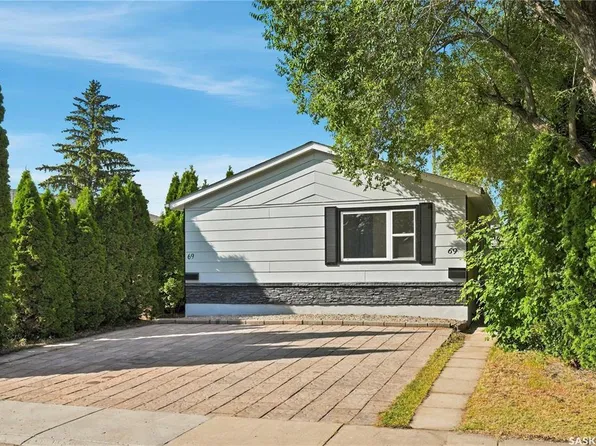 69 Rita CRESCENT, Saskatoon, SK S7N 2L4