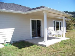 236 S Kraft Dr, Crescent City, CA 95531