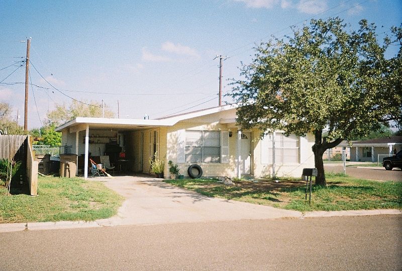 1st image of 1001 Durmiendo St