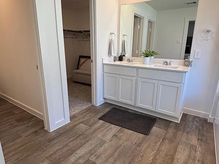 1527 Cinque Terre Way — Photo 13