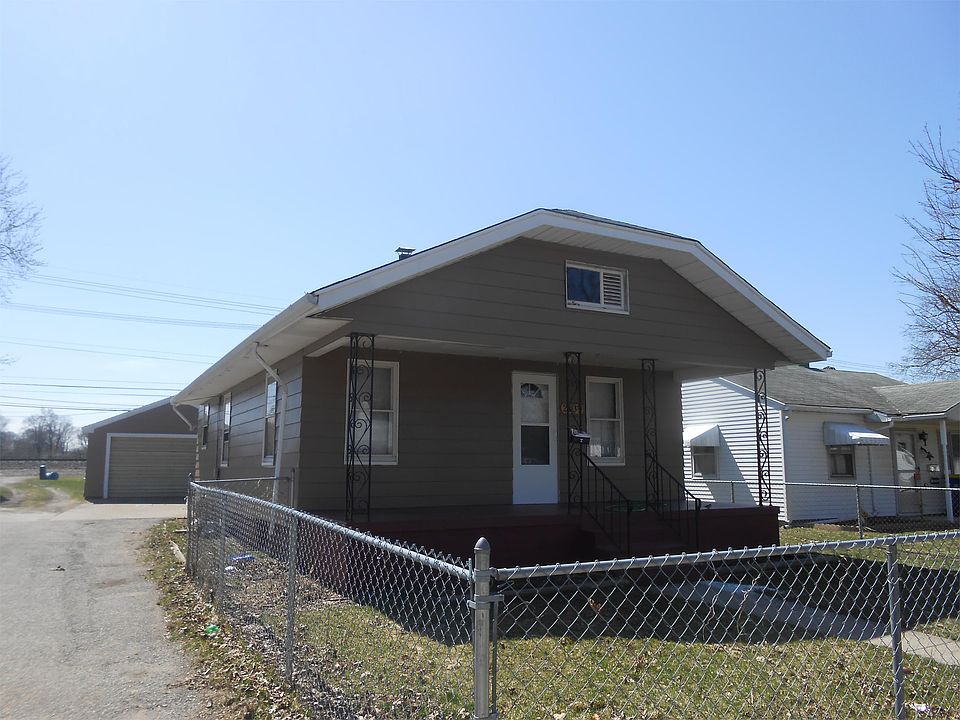 2104 E. 4th St.