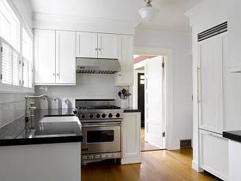4th image of 878 E Gwinn Pl